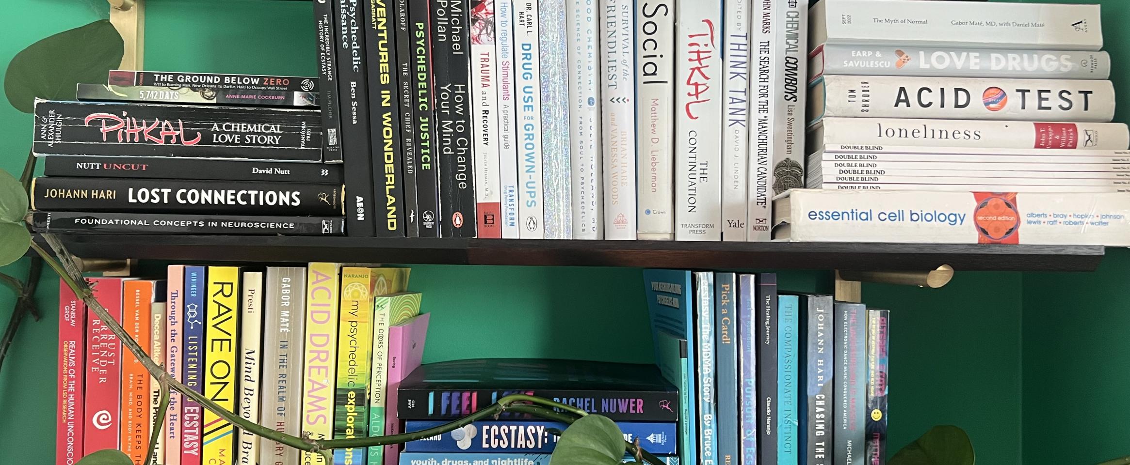 Rectangular photo of Rachel Nuwer’s office bookshelf with books on neuroscience and psychoactive drugs. Photo credit Rachel Nuwer.