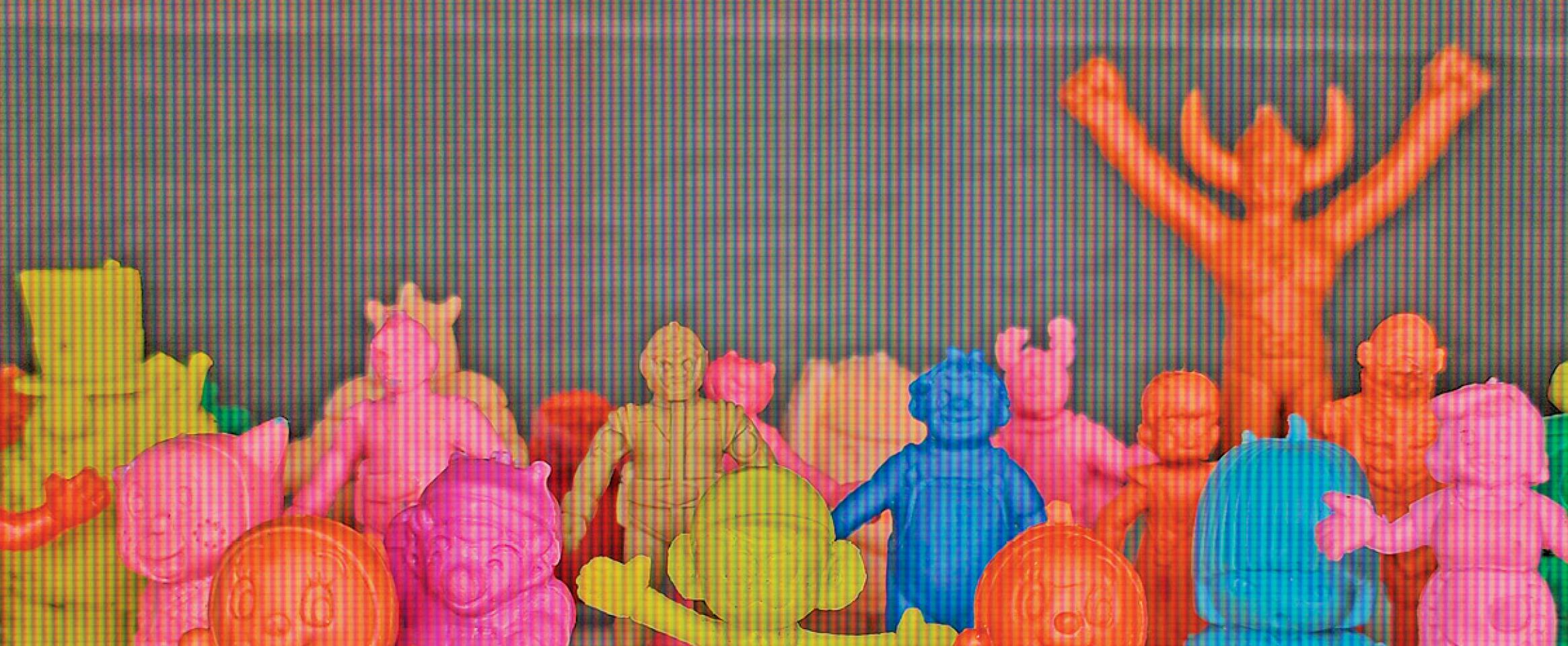 Crowd of ckay figurines