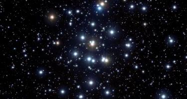 he open cluster Praesepe, commonly known as the Beehive cluster, contains approximately 1,000 stars, and was the focus of the study.