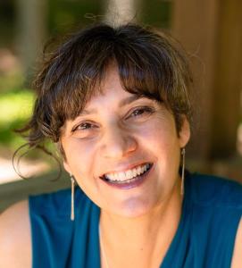 Portrait photo of Meera Subramanian