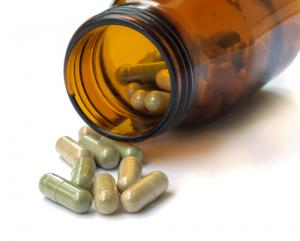 Herbal medicine image via Shutterstock