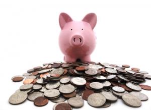 Piggy bank image via Shutterstock