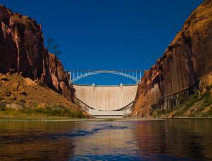 Glen Canyon Dam, image via Shutterstock