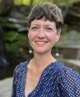 Portrait photo of Brooke Borel